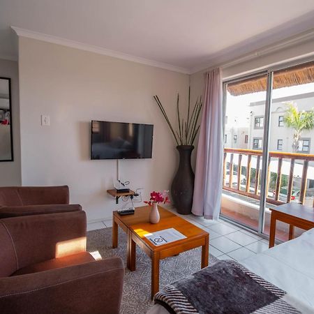 דרבנוויל Broadway Self Catering Apartments מראה חיצוני תמונה