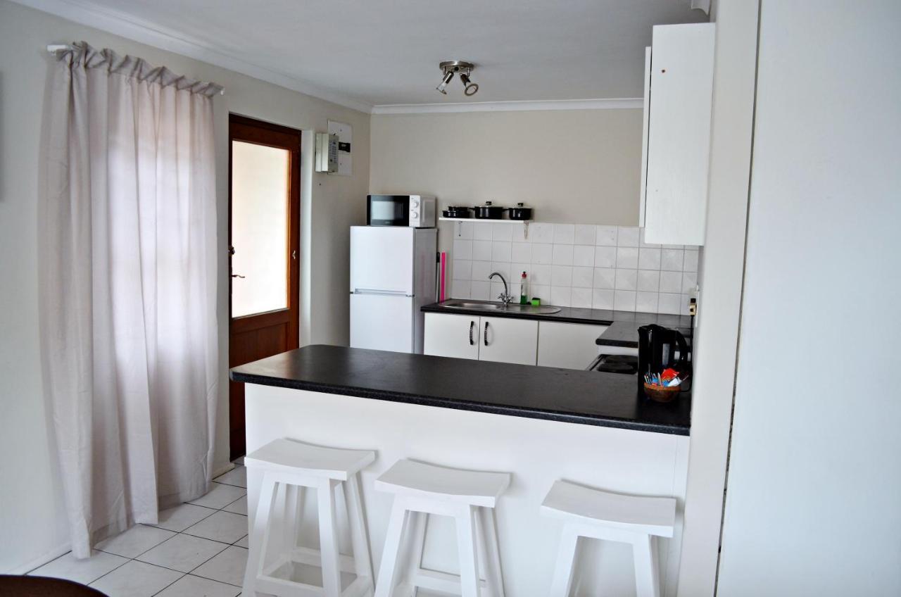 דרבנוויל Broadway Self Catering Apartments מראה חיצוני תמונה