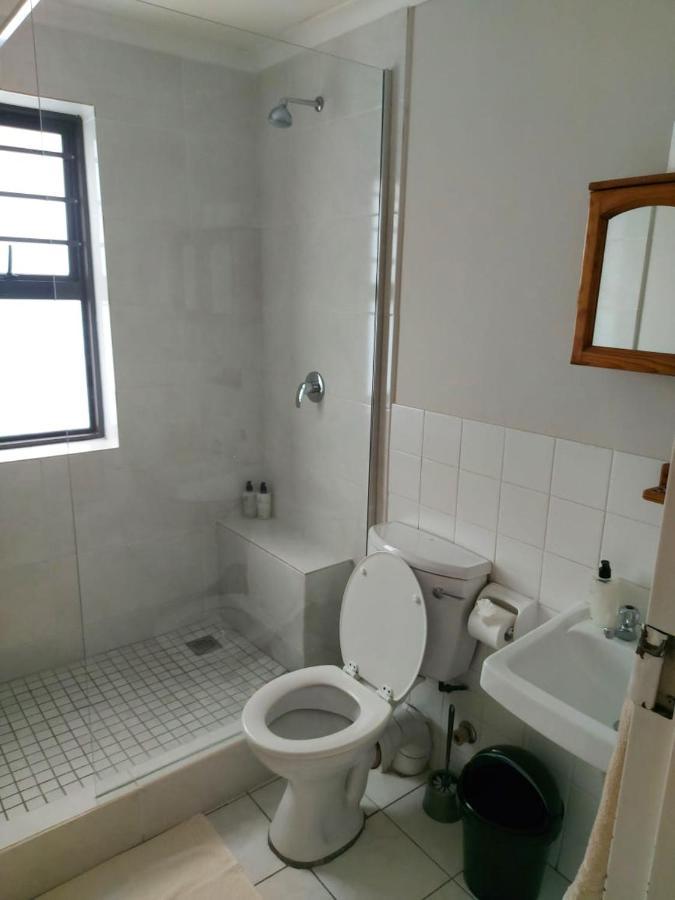 דרבנוויל Broadway Self Catering Apartments מראה חיצוני תמונה
