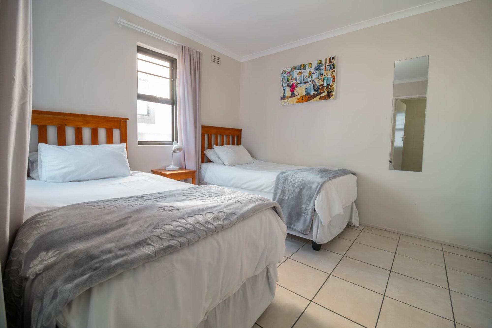 דרבנוויל Broadway Self Catering Apartments מראה חיצוני תמונה